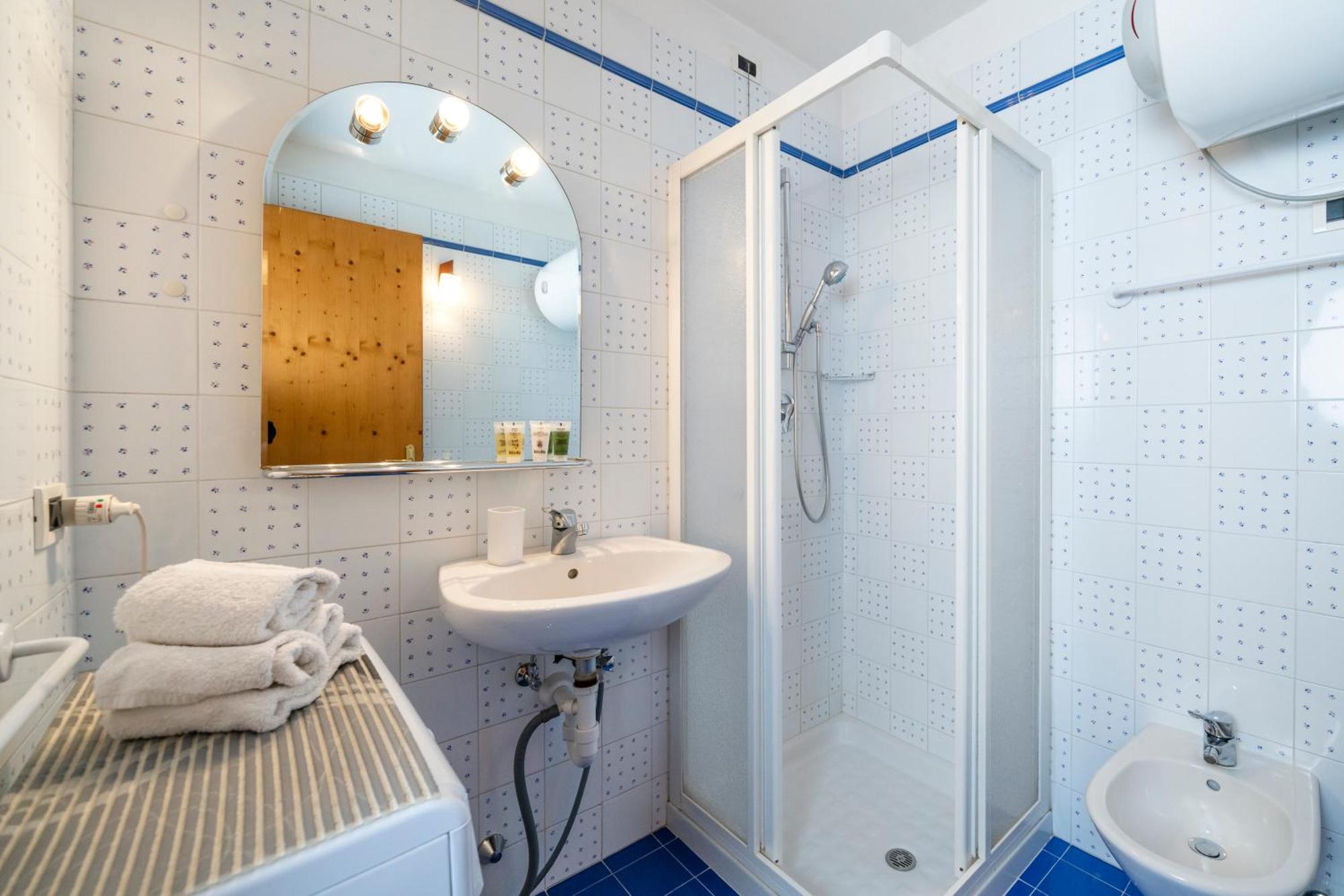 Ciasa Buro - Resh Apartment Moena Ngoại thất bức ảnh
